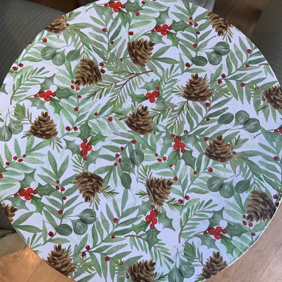 NEW Christmas holiday box - Picture 4 of 4